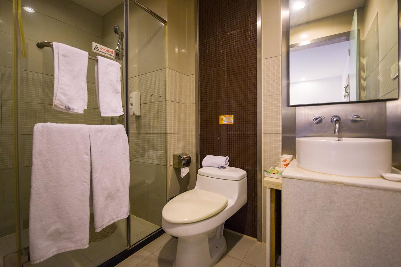 Motel Shanghai Pudong Avenue Yangpu Bridge מראה חיצוני תמונה
